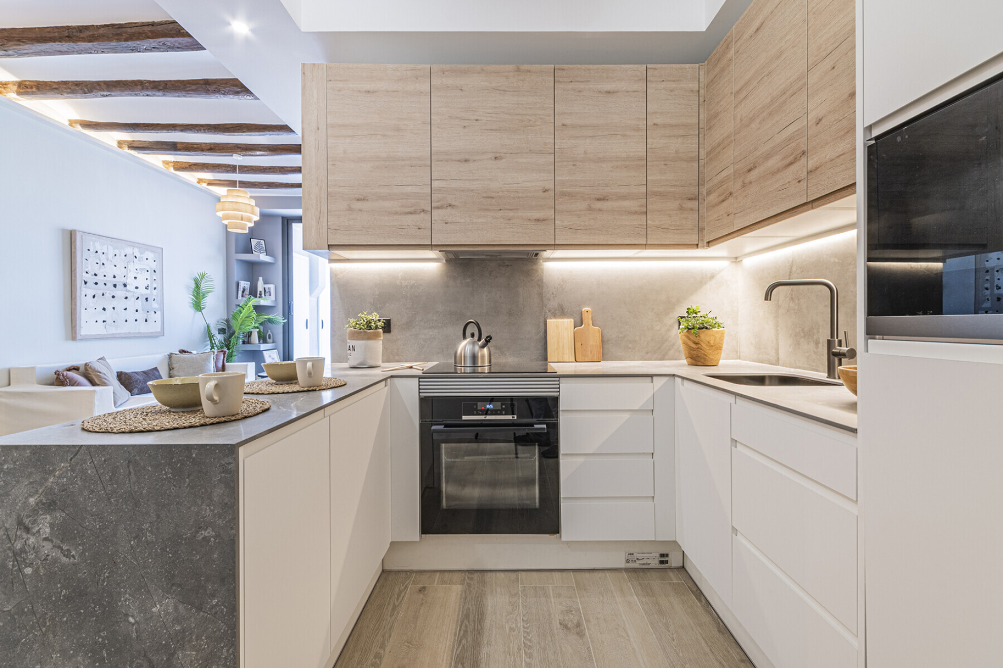  Apartment in a fully renovated building with a terrace in Marià Aguiló - 物件實景
