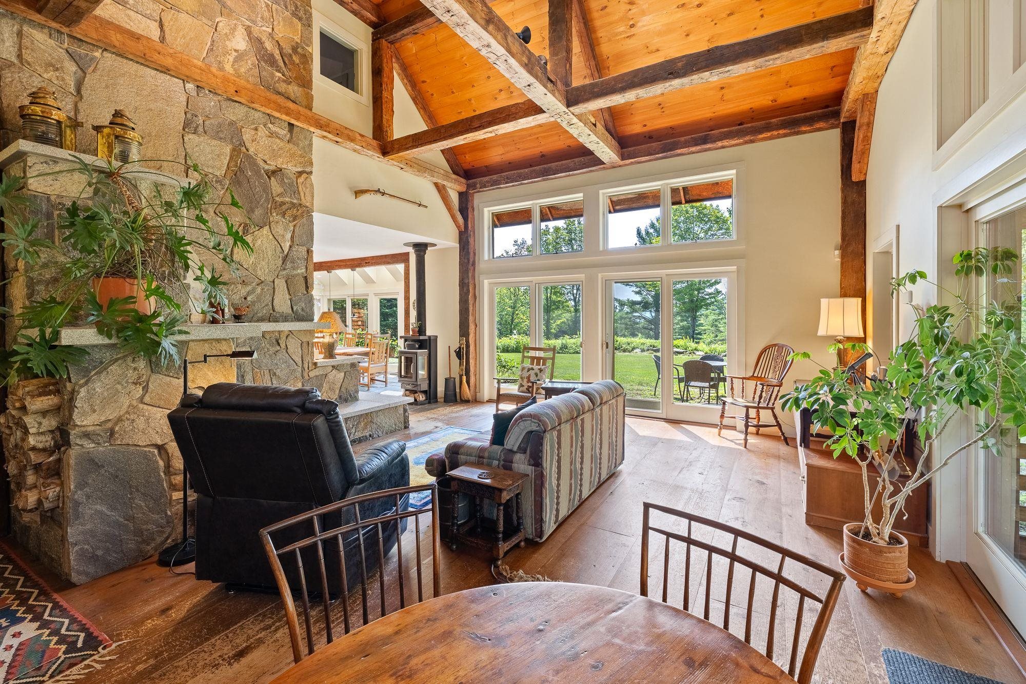 Orford, New Hampshire, 03777, United States, 3 Bedrooms Bedrooms, ,3 BathroomsBathrooms,Residential,For Sale,1908853