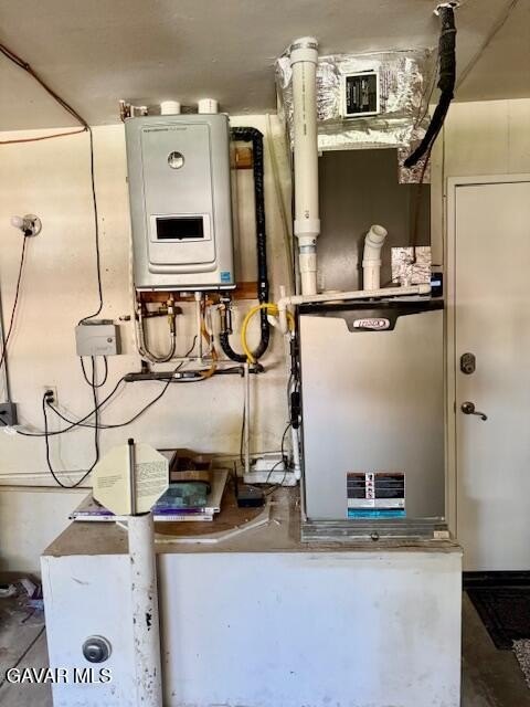 Lancaster, California, 93536, United States, 4 Bedrooms Bedrooms, ,3 BathroomsBathrooms,Residential,For Sale,1974570