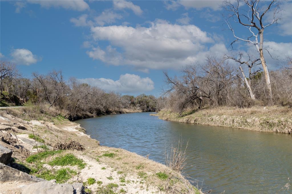 Glen Rose, Texas, 76043, United States, 8 Bedrooms Bedrooms, ,8 BathroomsBathrooms,Residential,For Sale,1981004