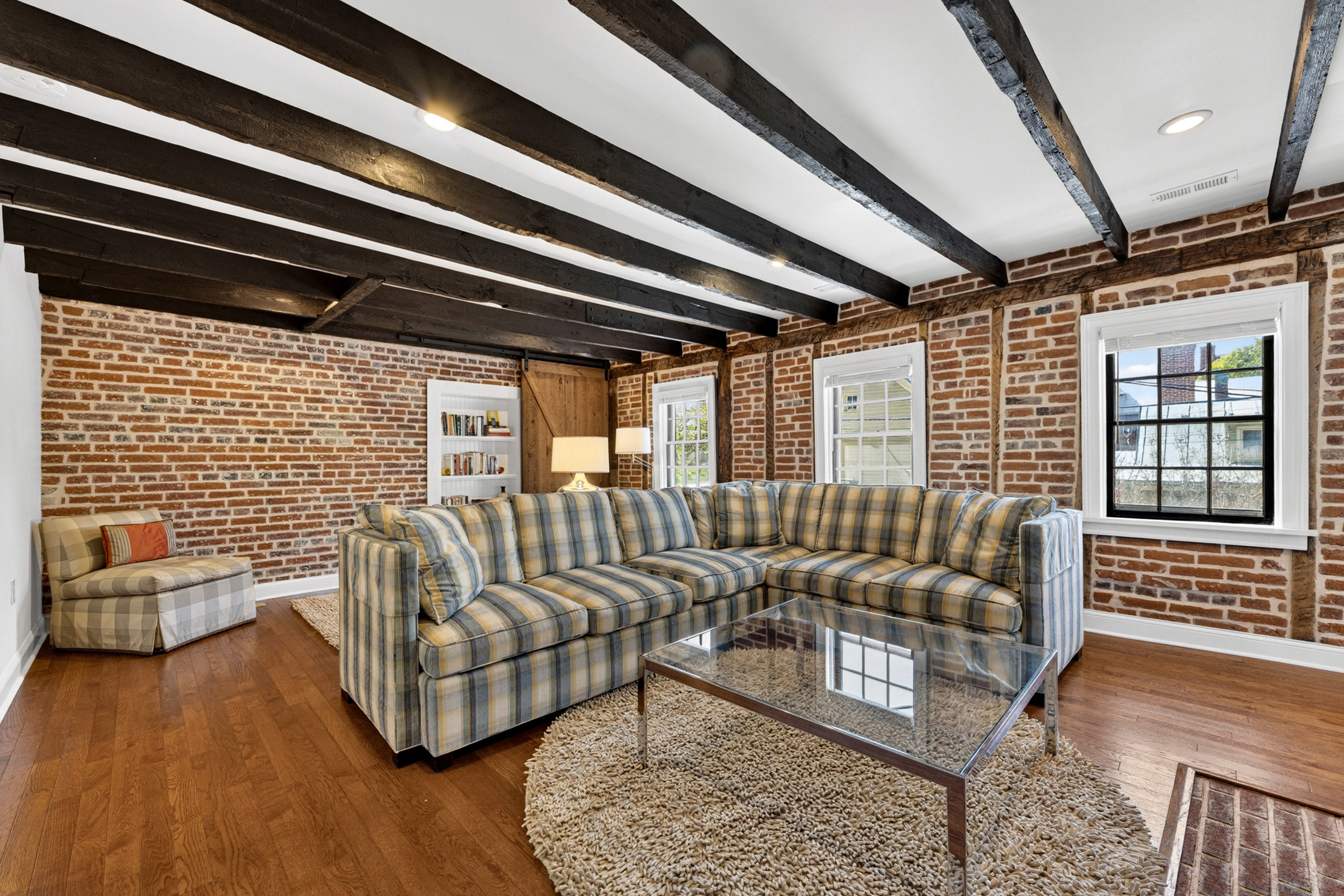  301 E German Street, Shepherdstown, WV, 25443 - 物件實景