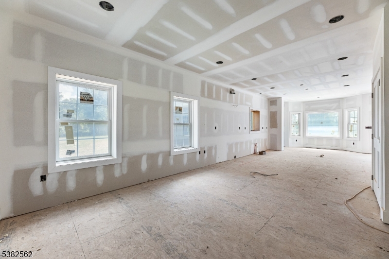 Readington Twp., New Jersey, 08853, United States, 3 Bedrooms Bedrooms, ,3 BathroomsBathrooms,Residential,For Sale,1939068