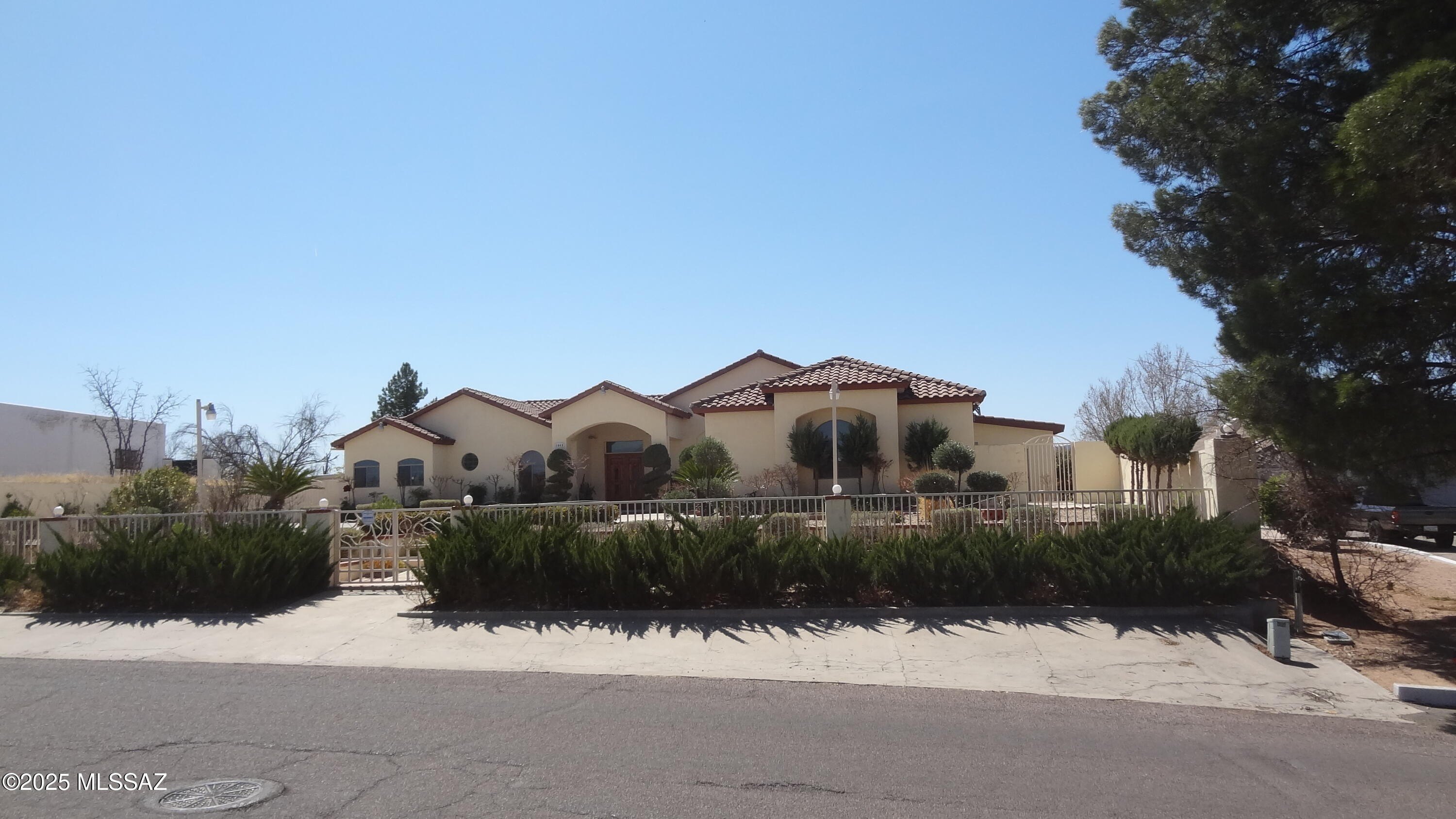 Nogales, Arizona, 85621, United States, 4 Bedrooms Bedrooms, ,4 BathroomsBathrooms,Residential,For Sale,1865061