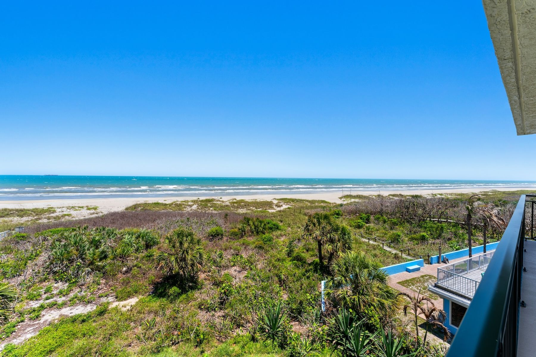  443 Johnson Avenue, #402, Cape Canaveral, FL, 32920 - 物件實景