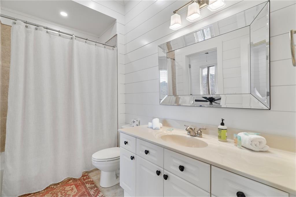 Big Canoe, Georgia, 30143, United States, 5 Bedrooms Bedrooms, ,4 BathroomsBathrooms,Residential,For Sale,1975403