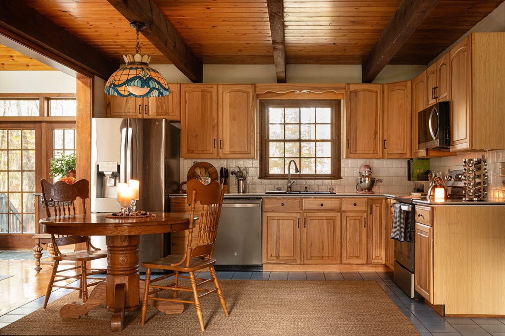 Pepperell, Massachusetts, 01463, United States, 3 Bedrooms Bedrooms, ,2 BathroomsBathrooms,Residential,For Sale,1987719