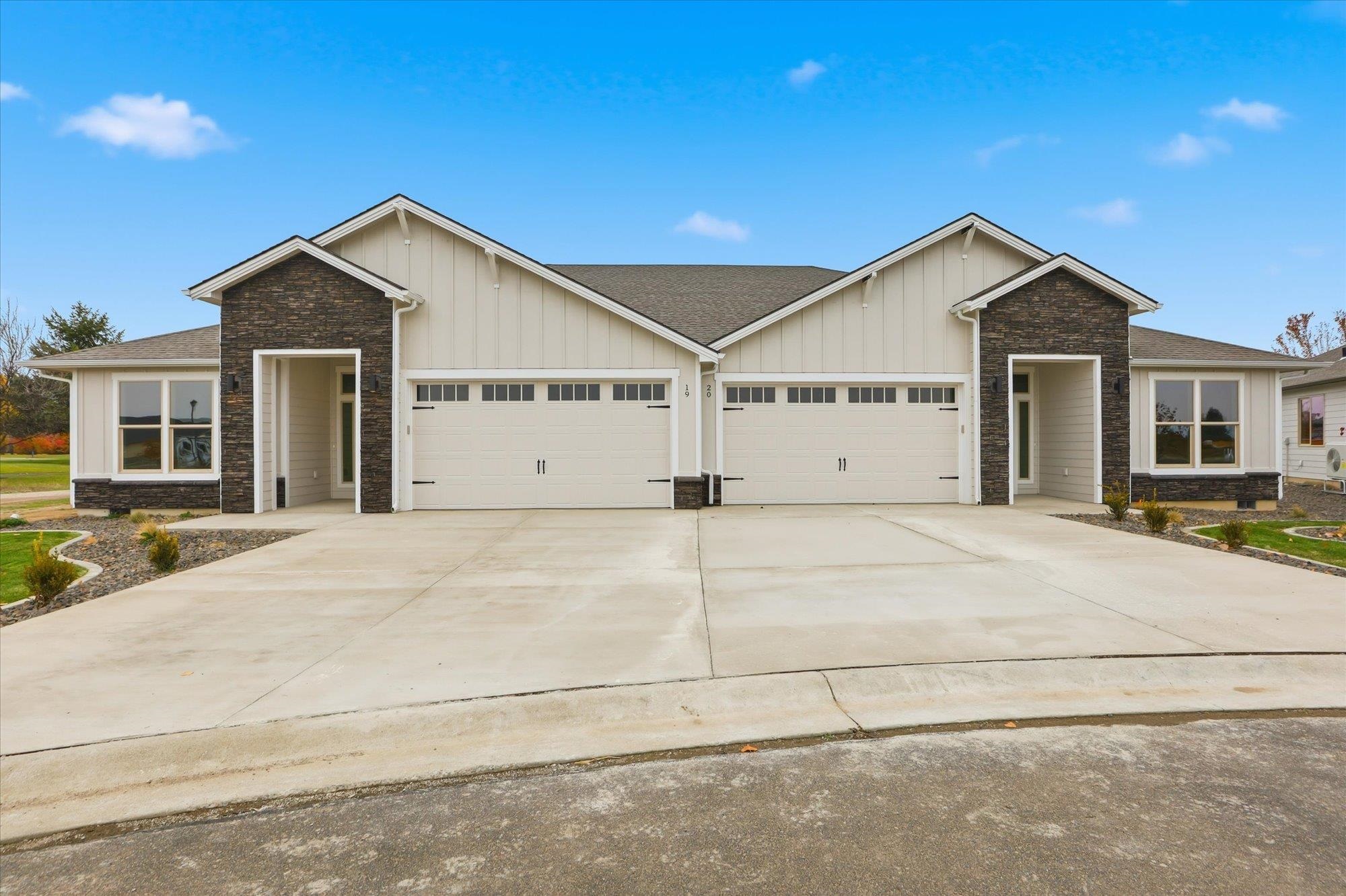 Deer Park, Washington, 99006, United States, 3 Bedrooms Bedrooms, ,2 BathroomsBathrooms,Residential,For Sale,1994775