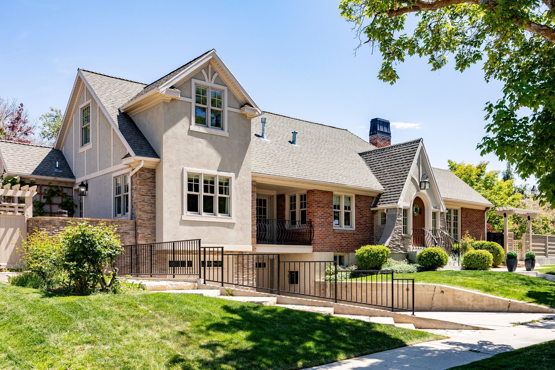  Historic Charm Meets Modern Living in the Heart of Yalecrest - 物件實景