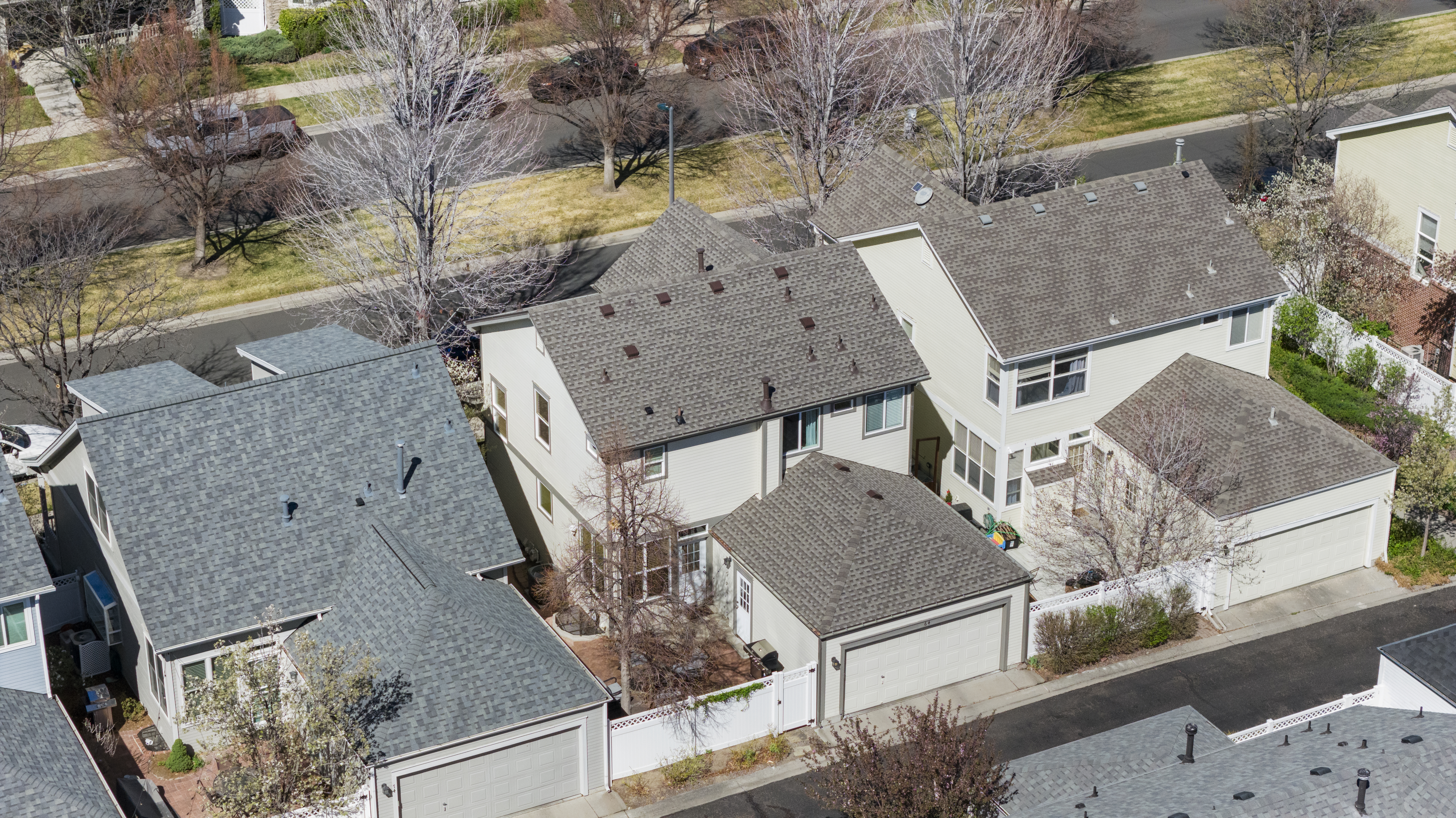  PRIME LOWRY LOCATION  UPDATED & METICULOUSLY MAINTAINED - 物件實景