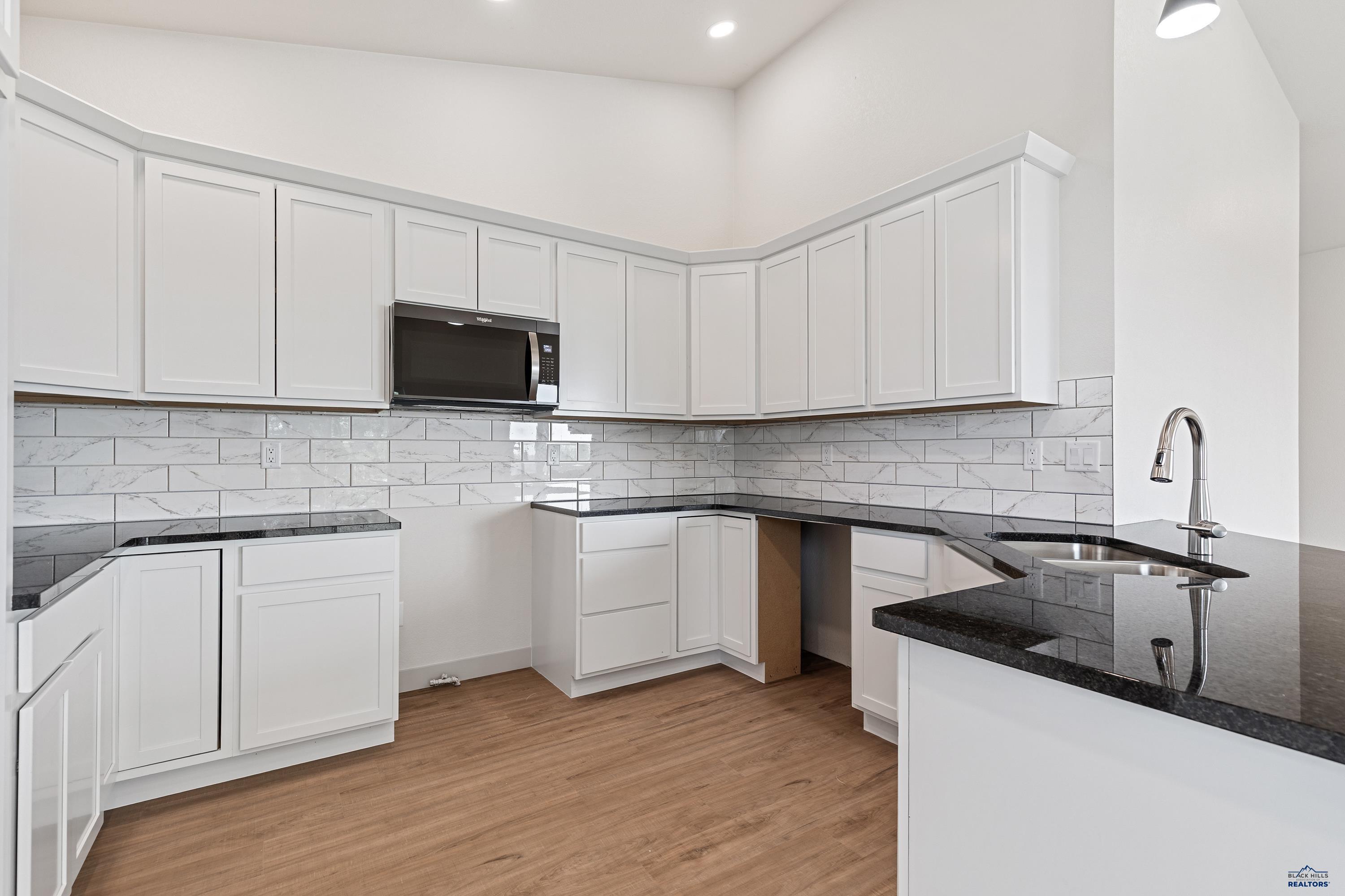 Rapid City, South Dakota, 57703, United States, 4 Bedrooms Bedrooms, ,3 BathroomsBathrooms,Residential,For Sale,1947001