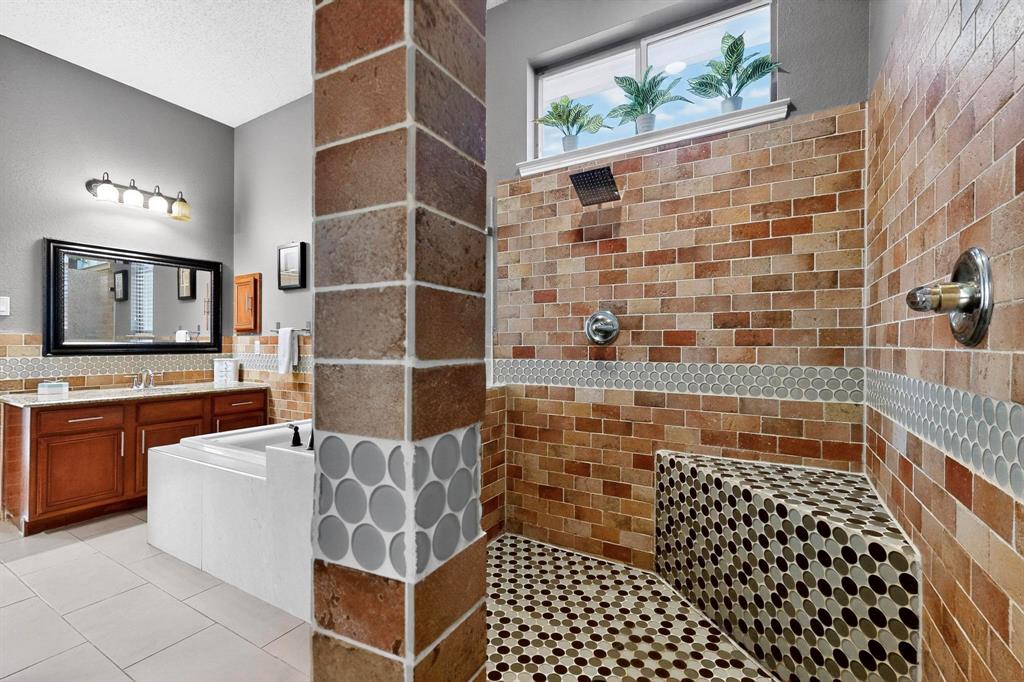 Talty, Texas, 75160, United States, 4 Bedrooms Bedrooms, ,3 BathroomsBathrooms,Residential,For Sale,1981914