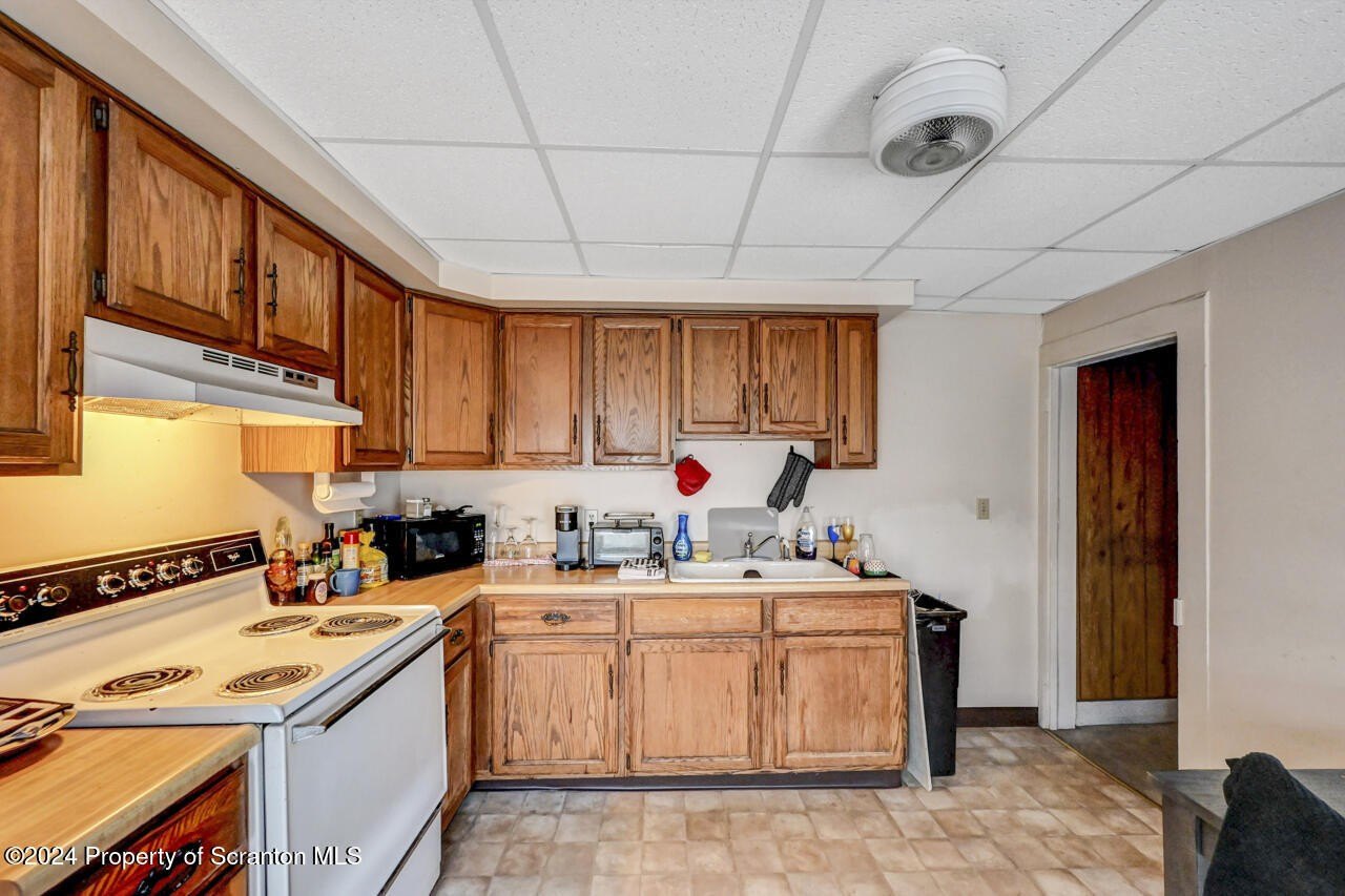 Olyphant, Pennsylvania, 18447, United States, ,Residential,For Sale,1996736