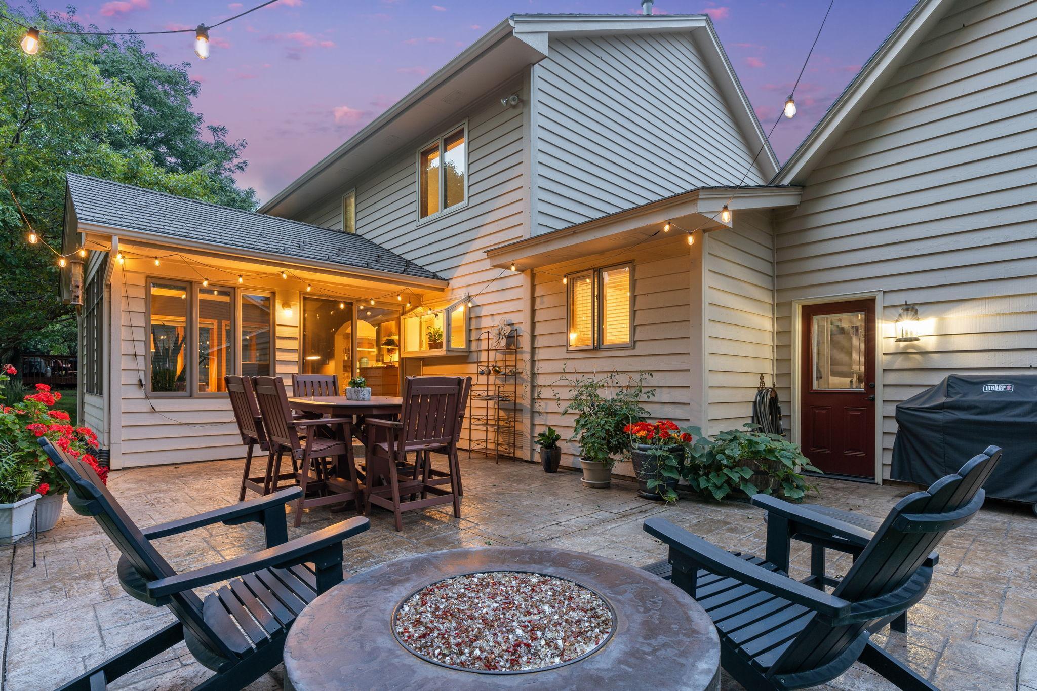 Eagan, Minnesota, 55123, United States, 4 Bedrooms Bedrooms, ,3 BathroomsBathrooms,Residential,For Sale,1905951