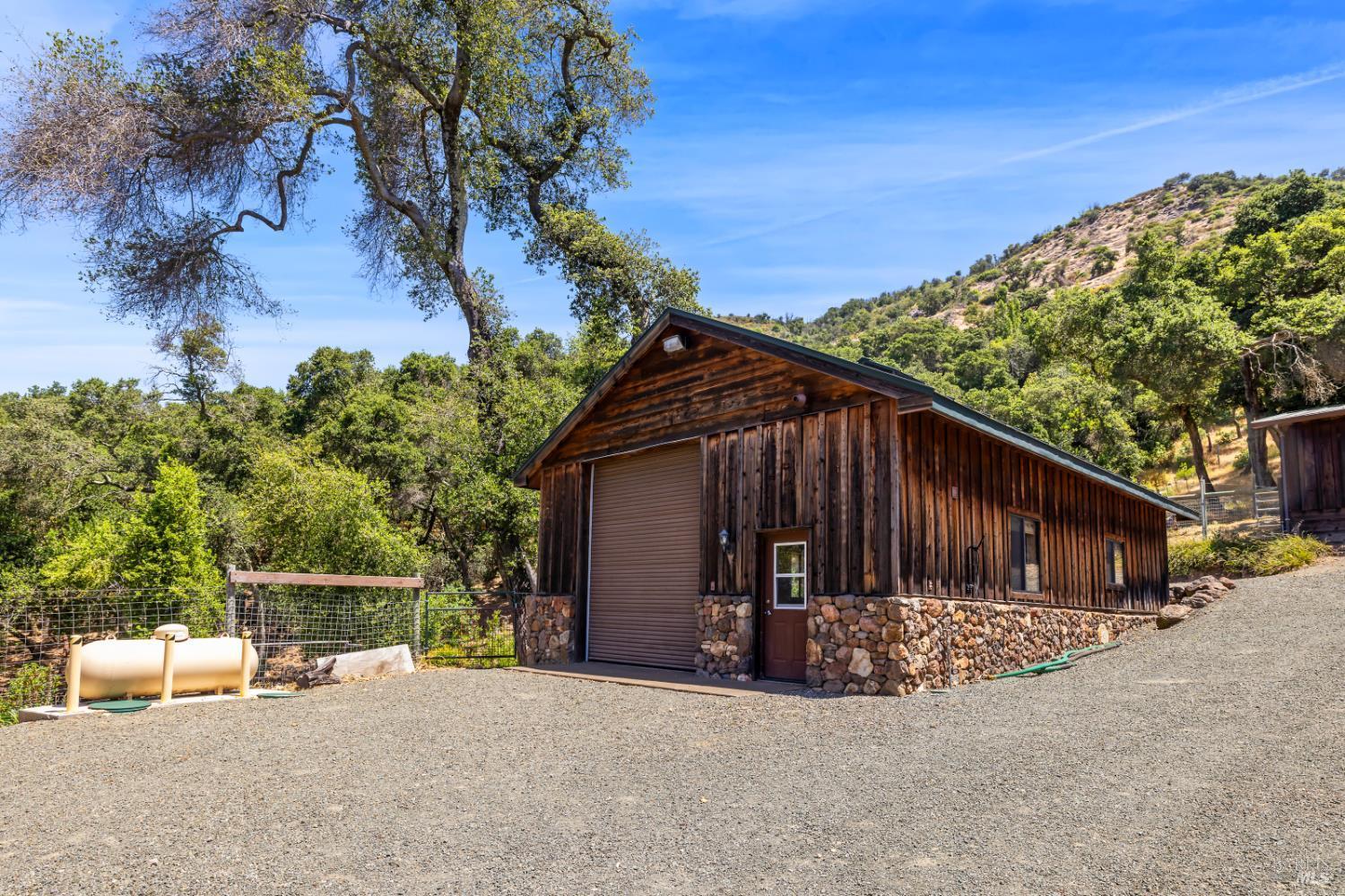 Napa, California, 94558, United States, 3 Bedrooms Bedrooms, ,2 BathroomsBathrooms,Residential,For Sale,1991409