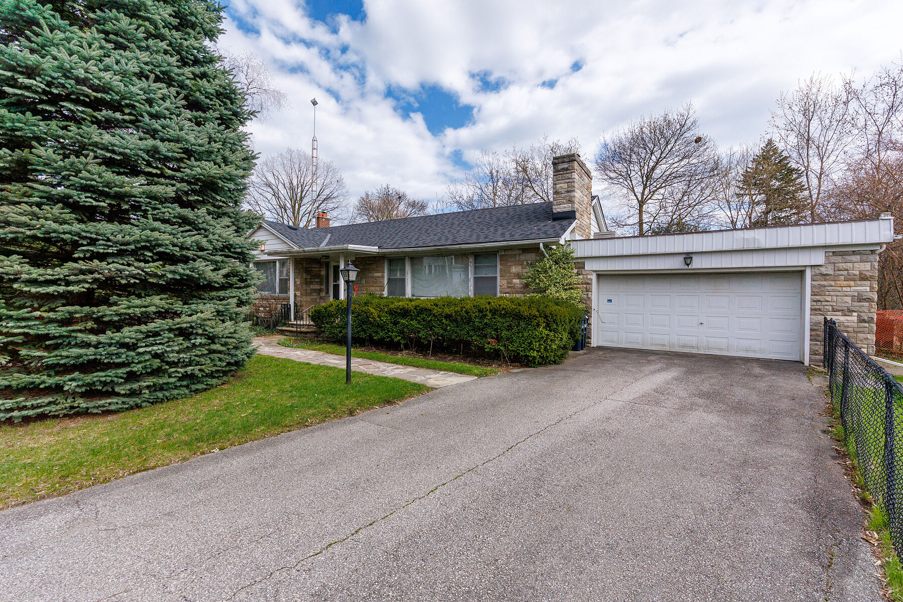  Detached Home - 物件實景