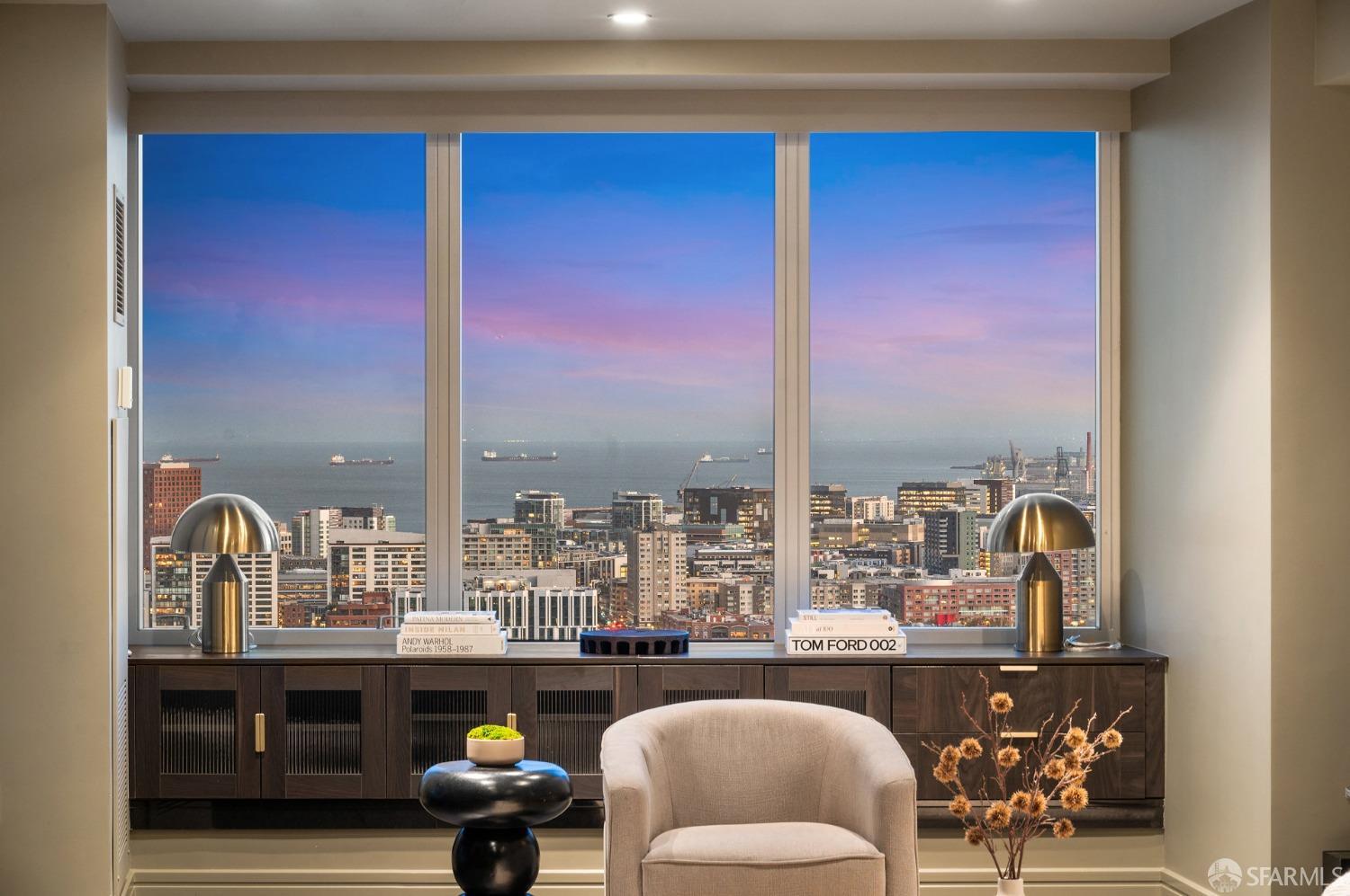 San Francisco, California, 94103, United States, 2 Bedrooms Bedrooms, ,3 BathroomsBathrooms,Residential,For Sale,1793366