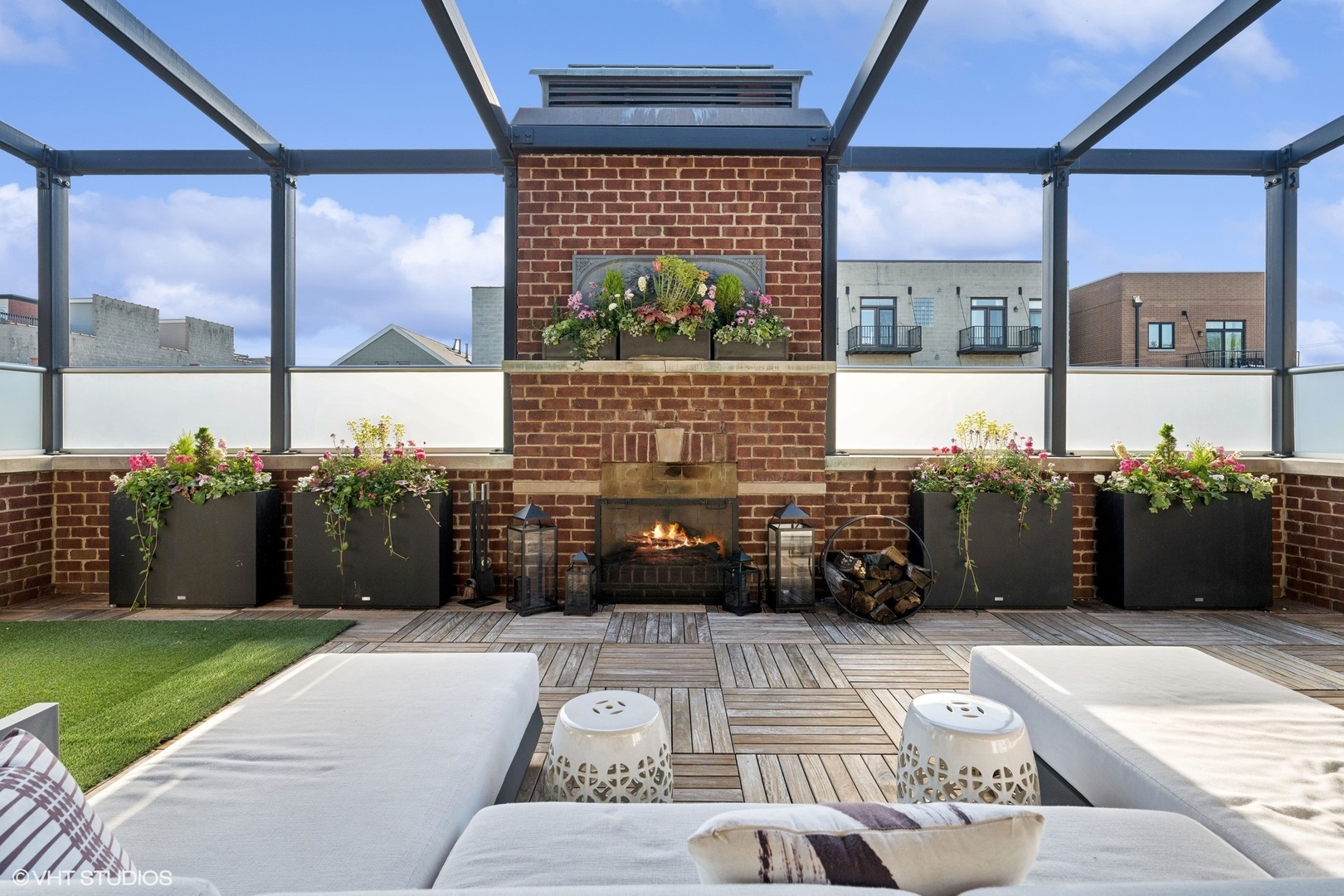 3830 N Wayne Avenue, Chicago, Illinois, 60613, United States, 6 Bedrooms Bedrooms, ,6 BathroomsBathrooms,Residential,For Sale,3830 N Wayne Avenue,1628817