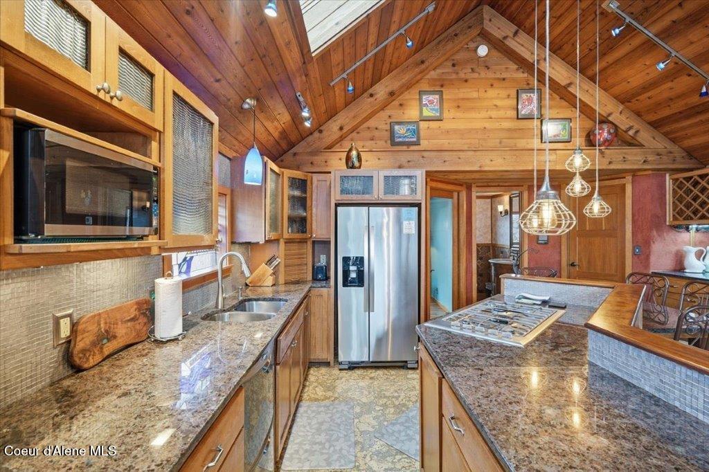 Bayview, Idaho, 83803, United States, 2 Bedrooms Bedrooms, ,2 BathroomsBathrooms,Residential,For Sale,2022247