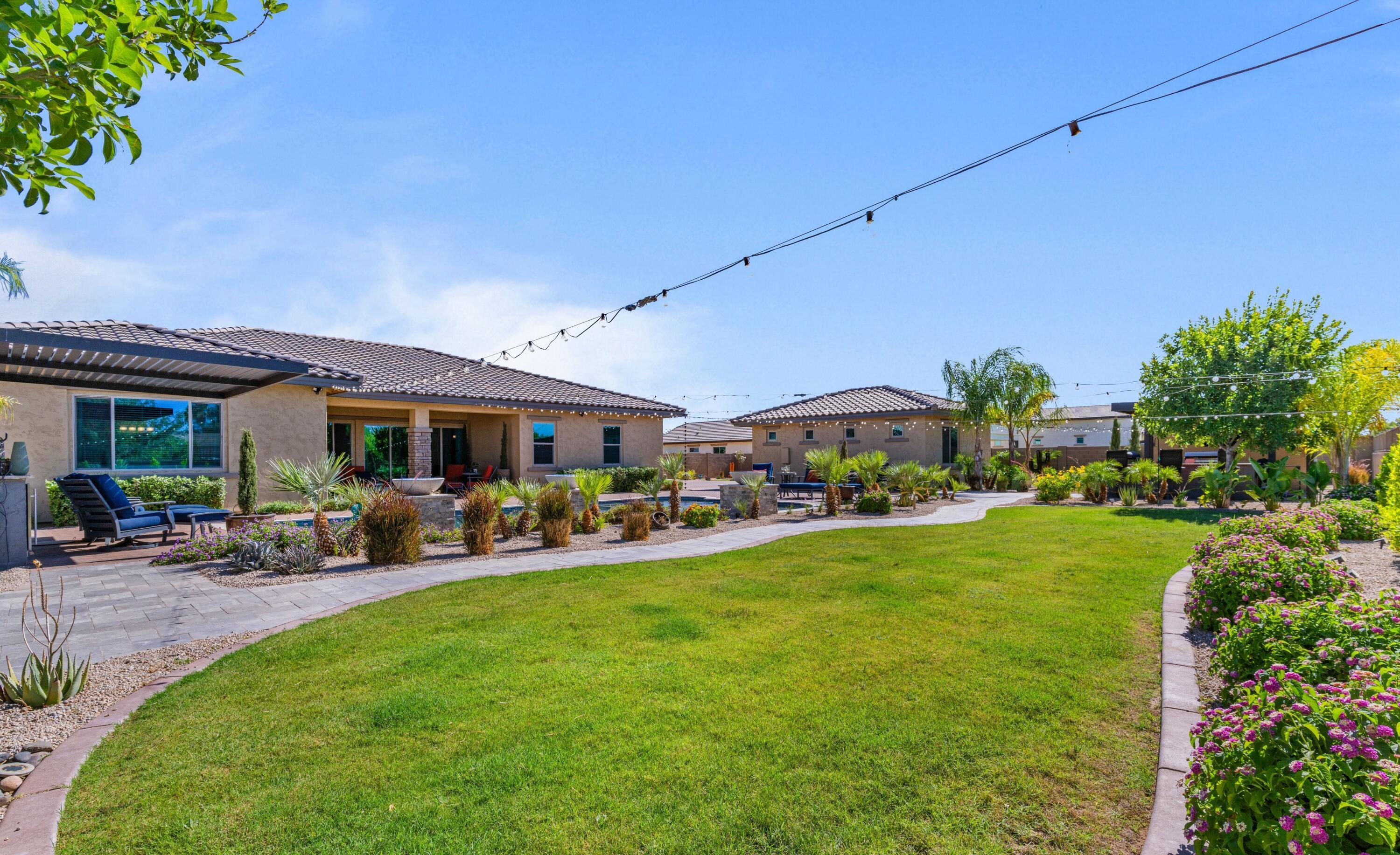  21022 East Aquarius Way  Queen Creek, AZ - 物件實景