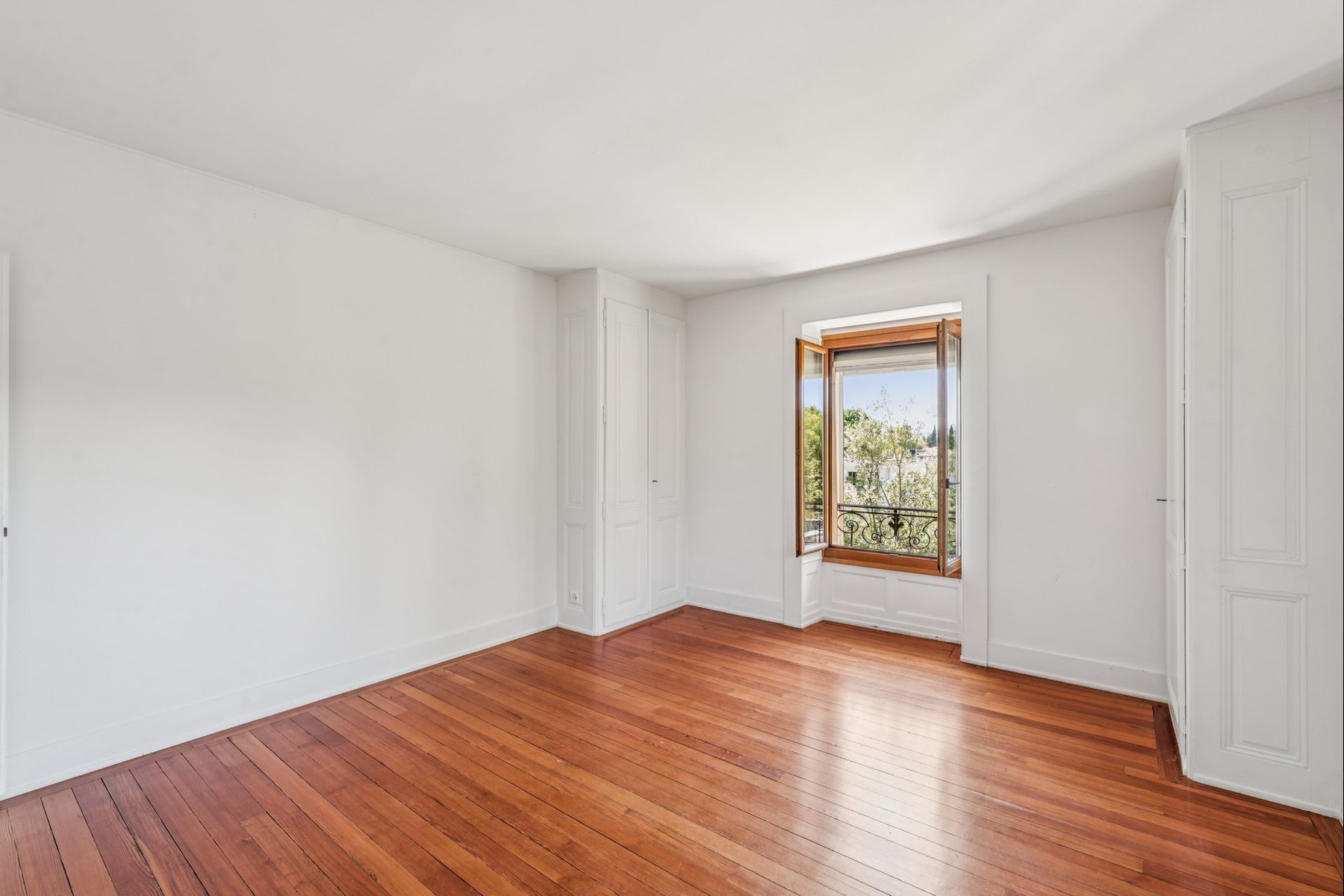  A charming penthouse with a panoramic terrace in a historic residence - 物件實景