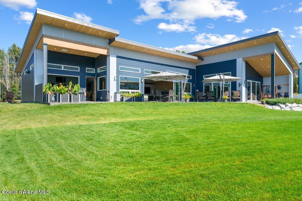 Sandpoint, Idaho, 83864, United States, 4 Bedrooms Bedrooms, ,3 BathroomsBathrooms,Residential,For Sale,1983378