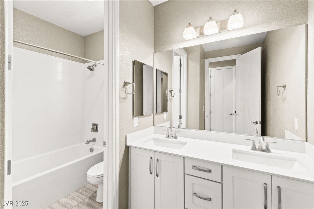 Las Vegas, Nevada, 89135, United States, 4 Bedrooms Bedrooms, ,4 BathroomsBathrooms,Residential,For Sale,1926199