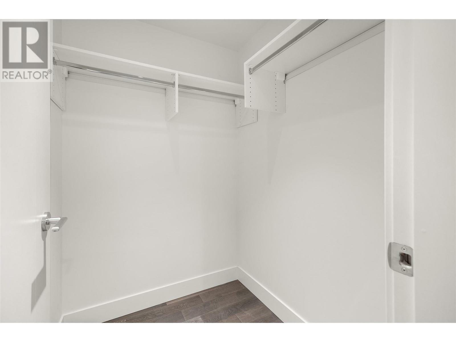 KELOWNA, British Columbia, V1Y 0J4, CA, 2 Bedrooms Bedrooms, ,2 BathroomsBathrooms,Residential,For Sale,1837407