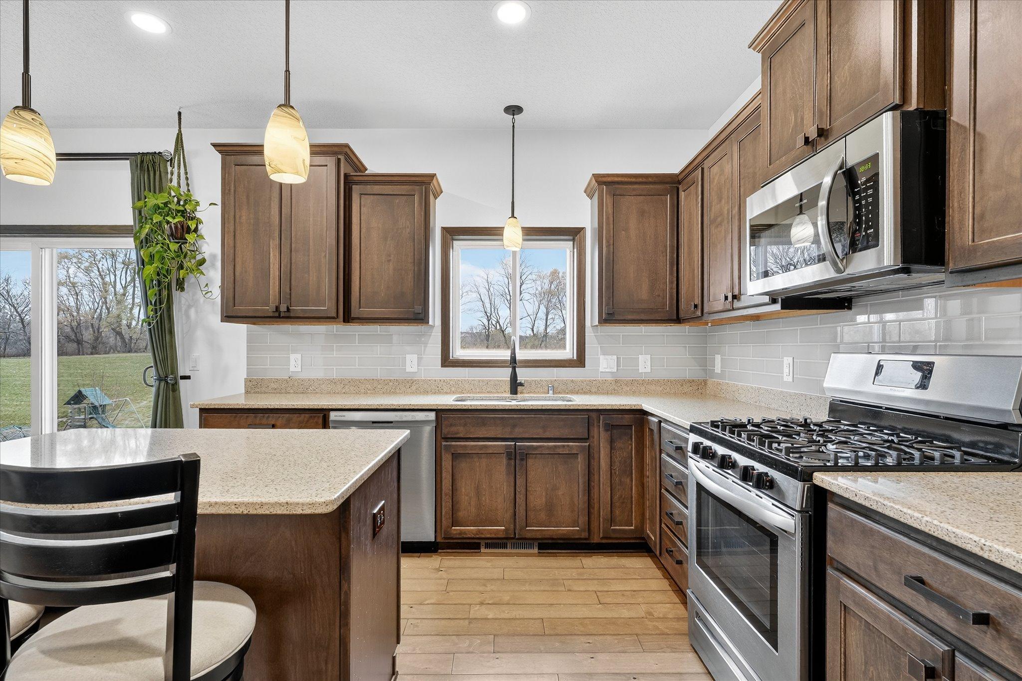 Rosemount, Minnesota, 55068, United States, 5 Bedrooms Bedrooms, ,3 BathroomsBathrooms,Residential,For Sale,1993555