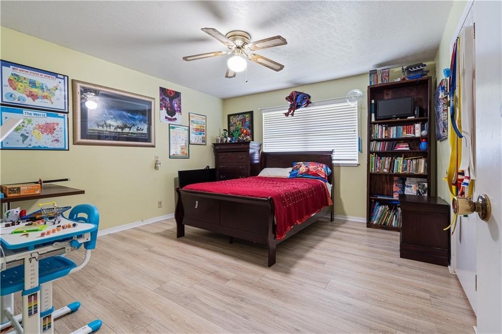 Siloam Springs, Arkansas, 72761, United States, 3 Bedrooms Bedrooms, ,4 BathroomsBathrooms,Residential,For Sale,1981853