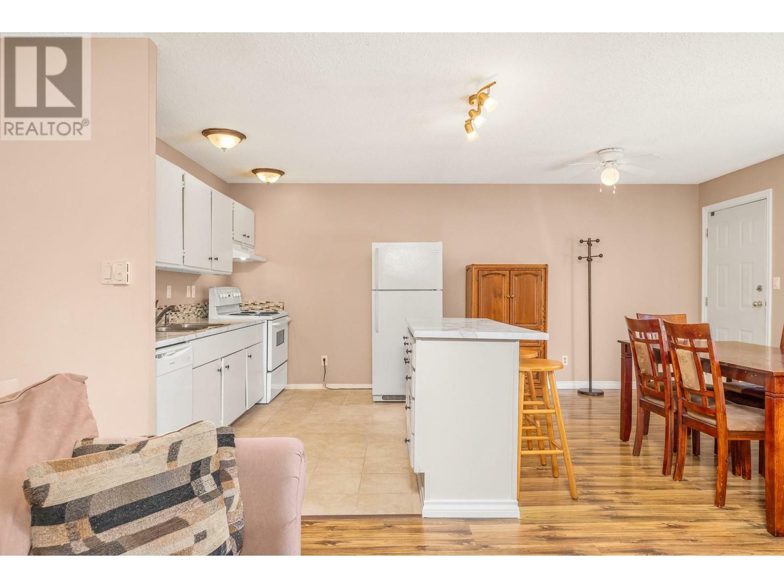 VERNON, British Columbia, V1T 7M8, CA, 4 Bedrooms Bedrooms, ,2 BathroomsBathrooms,Residential,For Sale,1837600