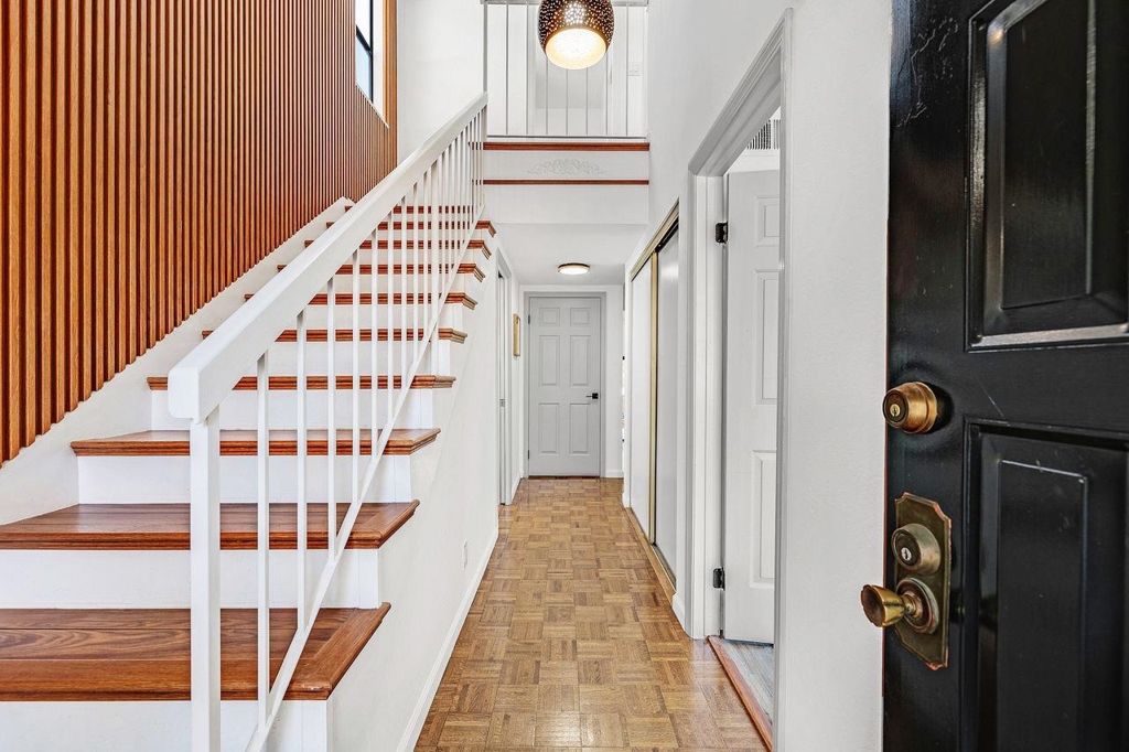 Hayward, California, 94541, United States, 2 Bedrooms Bedrooms, ,2 BathroomsBathrooms,Residential,For Sale,2012744