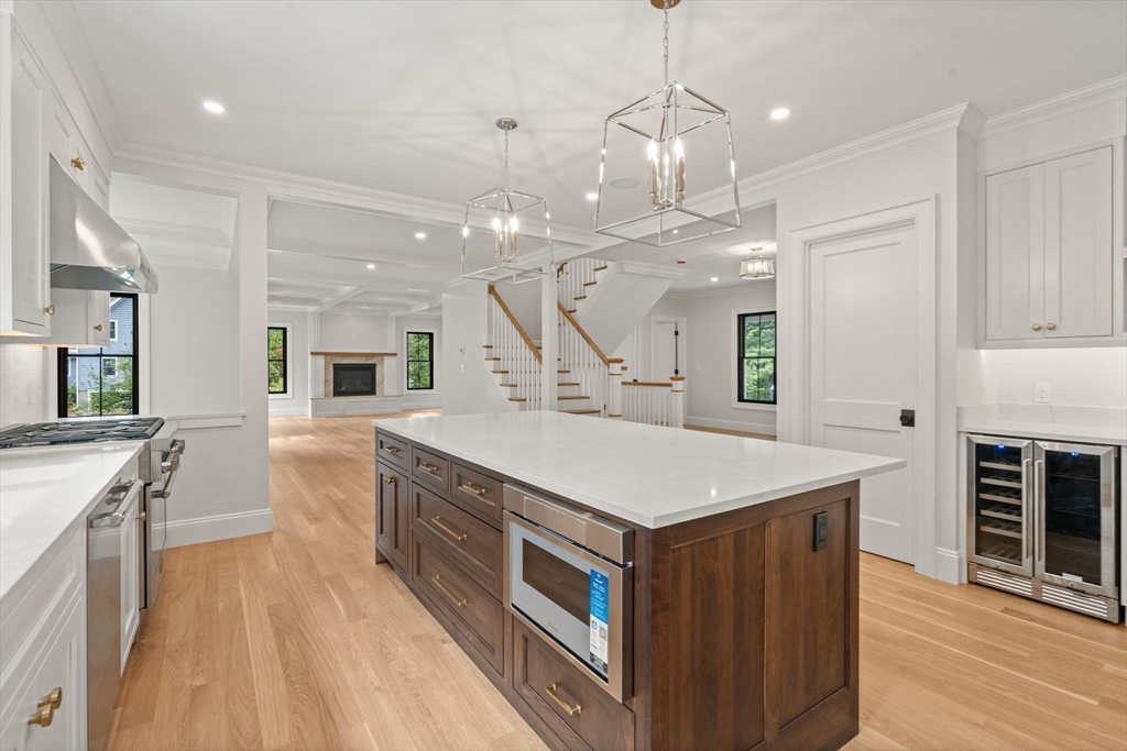 Westwood, Massachusetts, 02090, United States, 5 Bedrooms Bedrooms, ,5 BathroomsBathrooms,Residential,For Sale,1911878