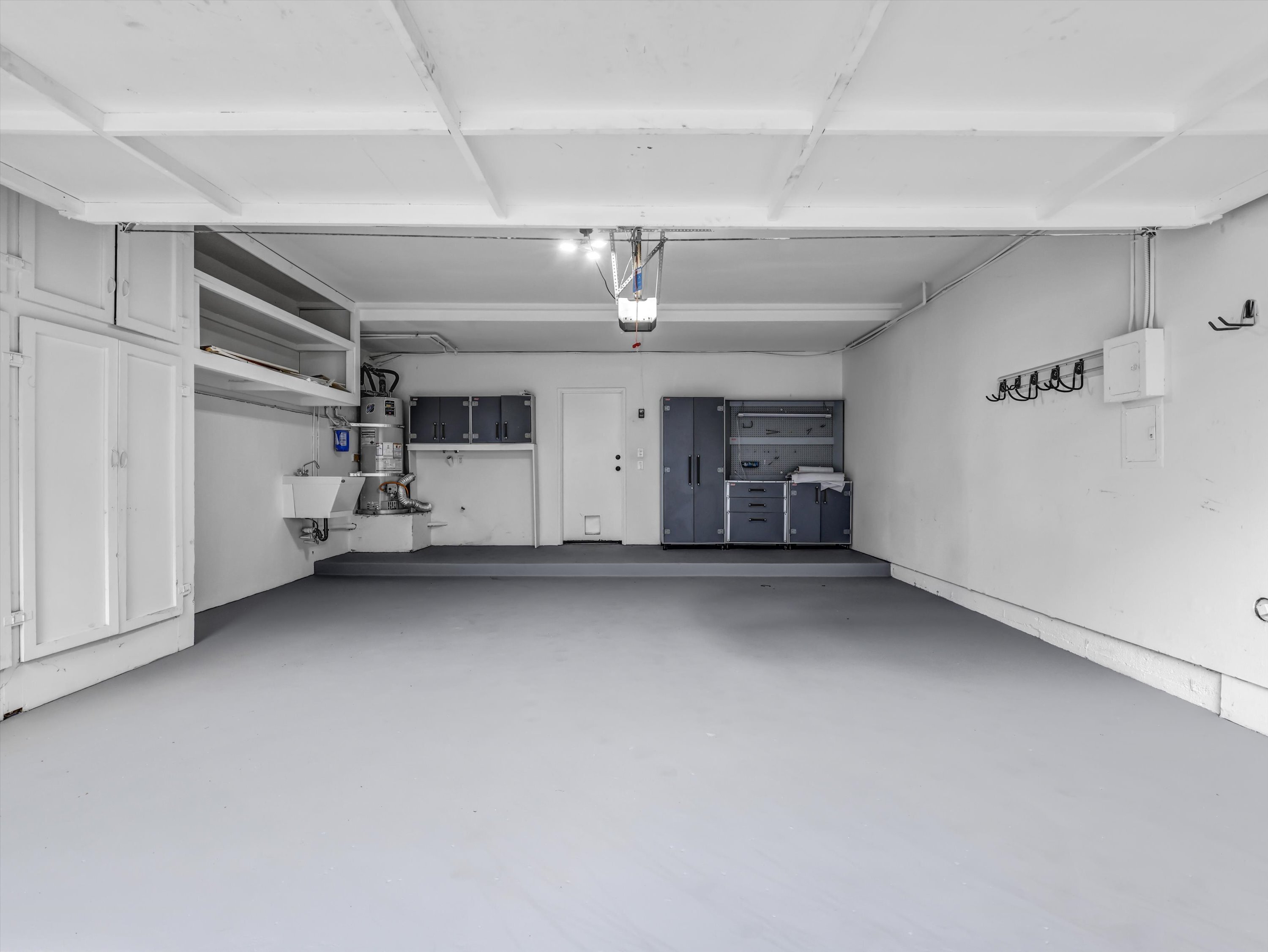  324 N Catalina Ave - 物件實景