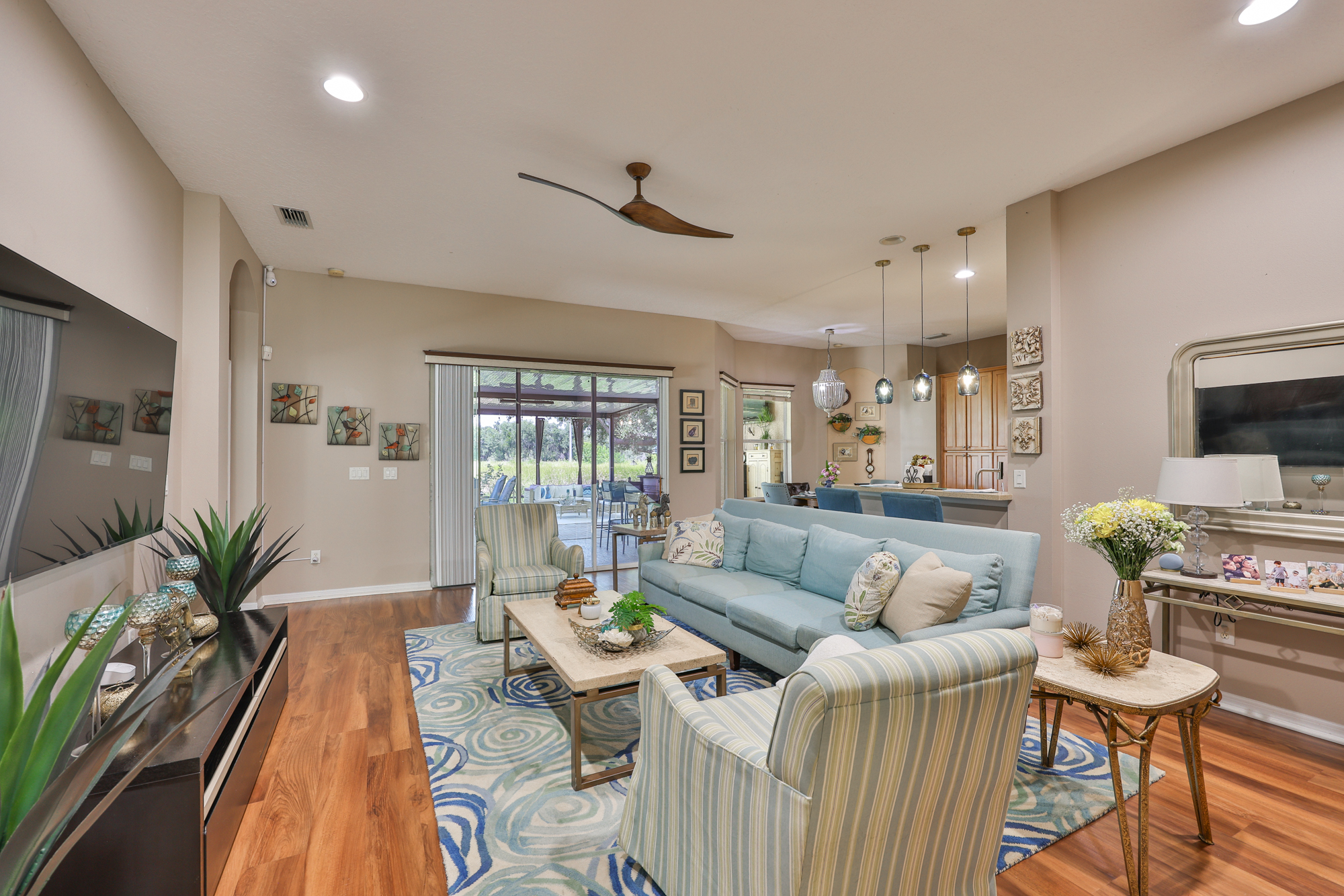 Valrico, Florida, 33594, United States, 4 Bedrooms Bedrooms, ,3 BathroomsBathrooms,Residential,For Sale,1974388