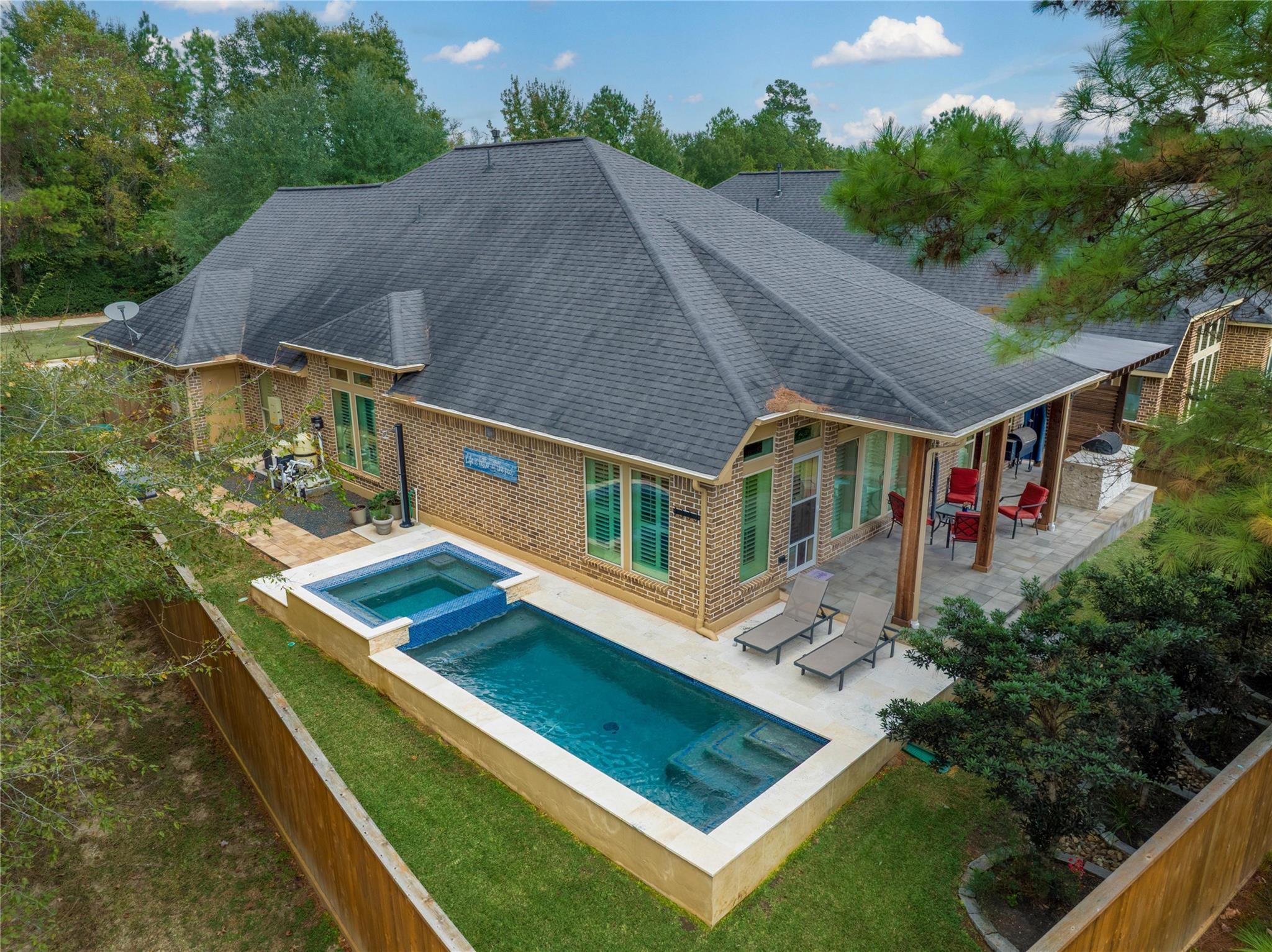 Montgomery, Texas, 77316, United States, 3 Bedrooms Bedrooms, ,3 BathroomsBathrooms,Residential,For Sale,1992455