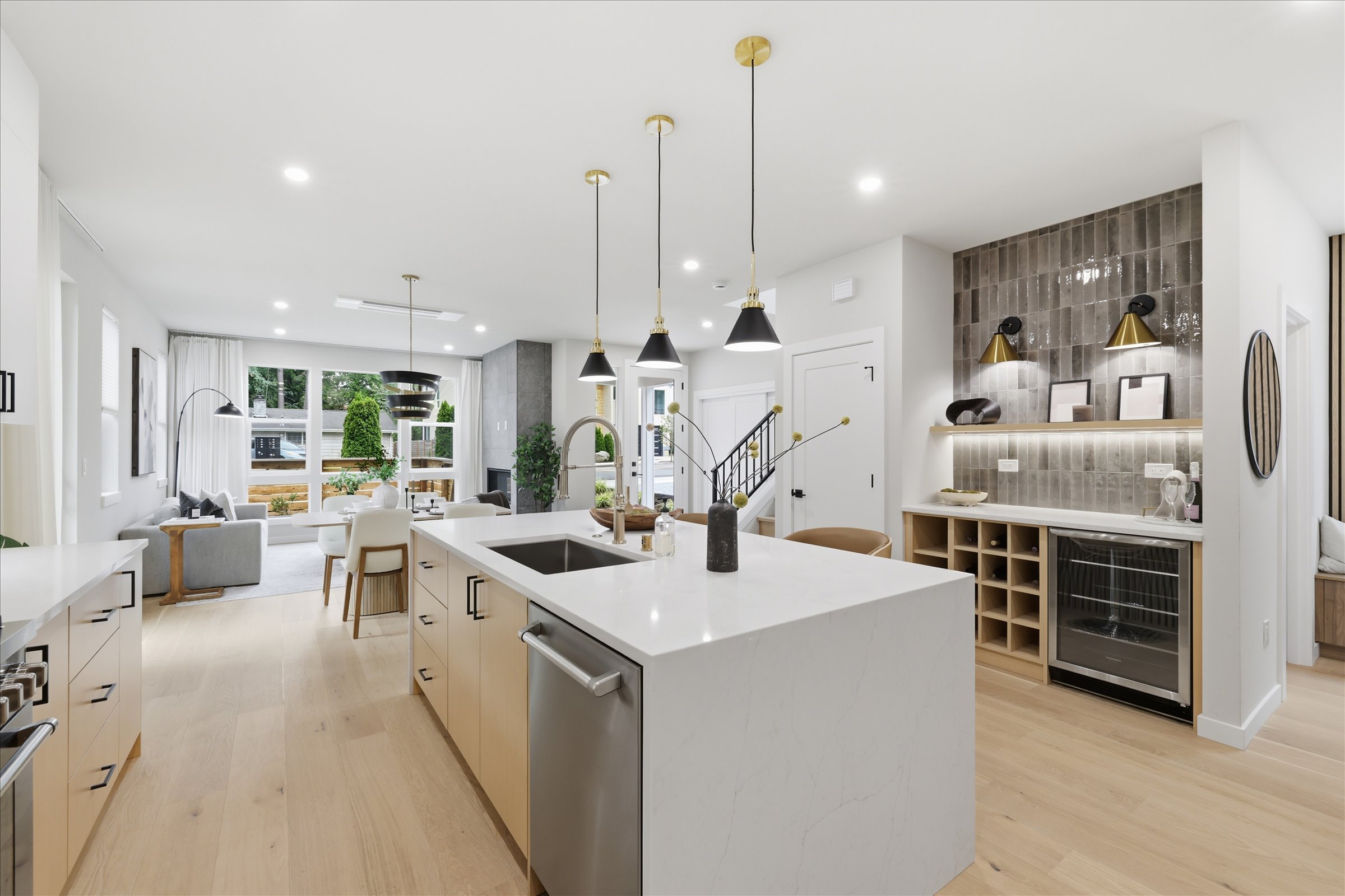  12426 NE 90th St, Kirkland, WA 98033 - 物件實景