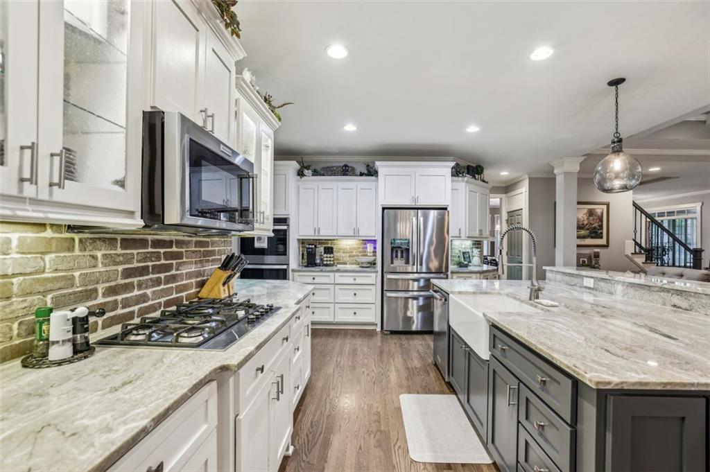 Cumming, Georgia, 30041, United States, 5 Bedrooms Bedrooms, ,5 BathroomsBathrooms,Residential,For Sale,1834533