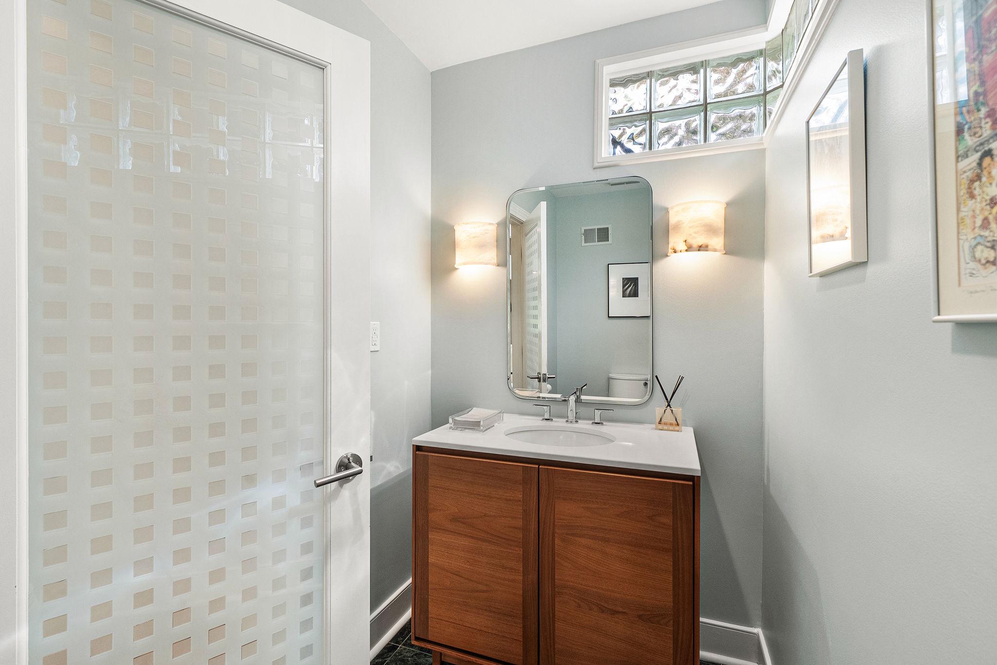  7736 Tauxemont Road, Alexandria, VA, 22308 - 物件實景