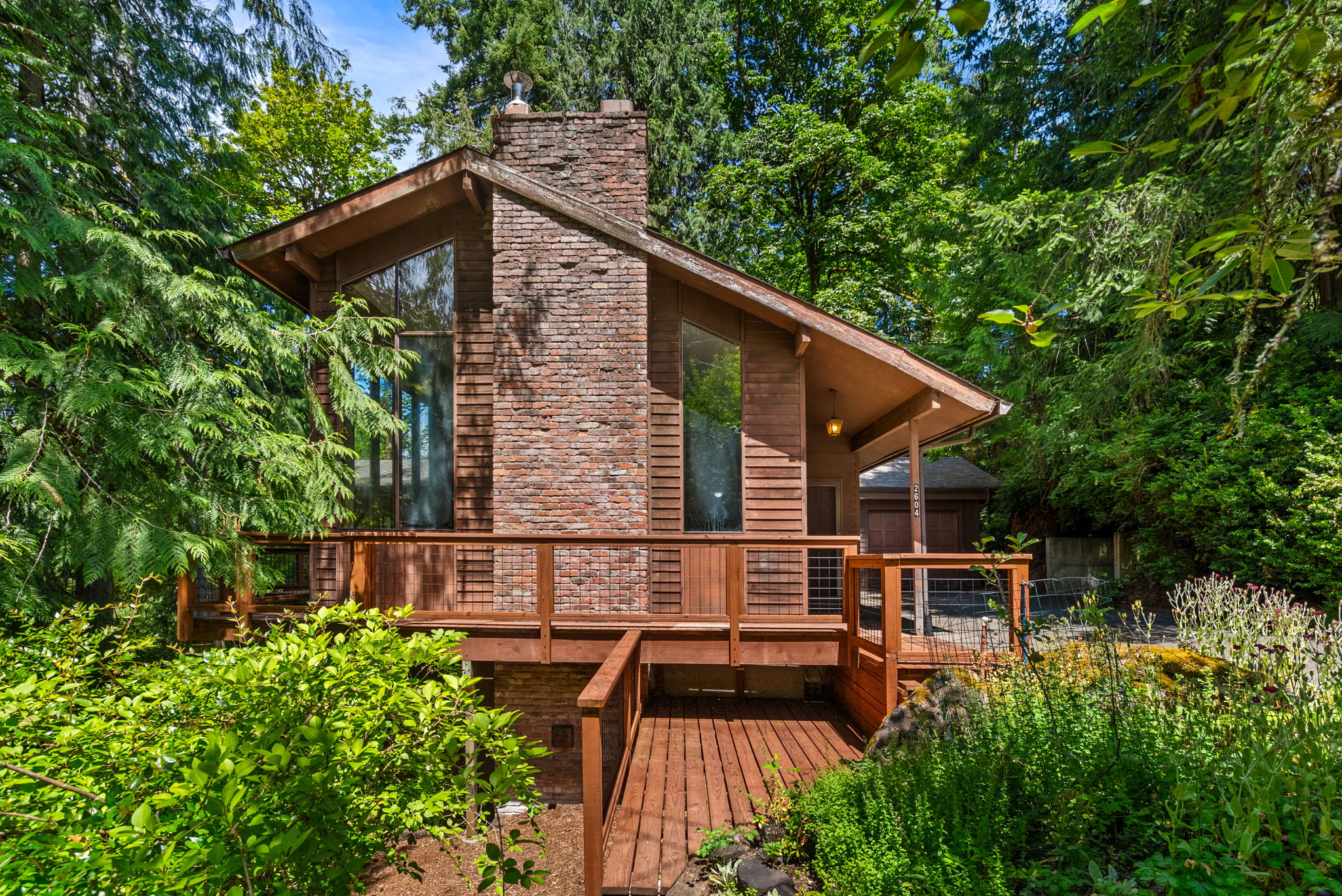 Aztec Dr, Olympia, WA 98502
