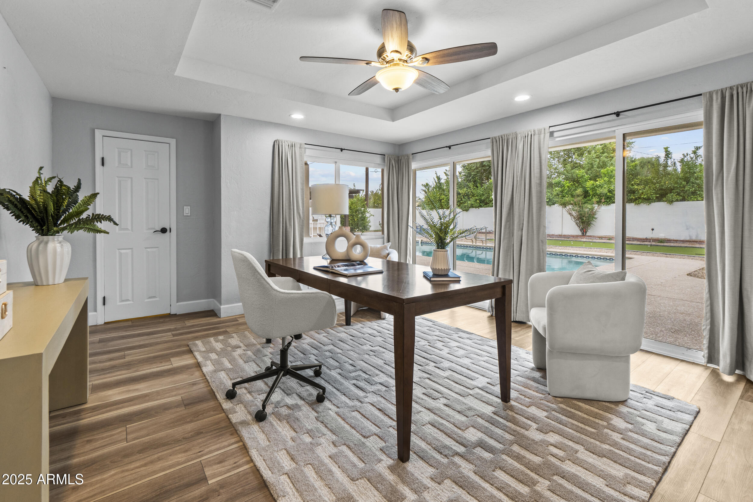 Phoenix, Arizona, 85018, United States, 6 Bedrooms Bedrooms, ,4 BathroomsBathrooms,Residential,For Sale,2002076