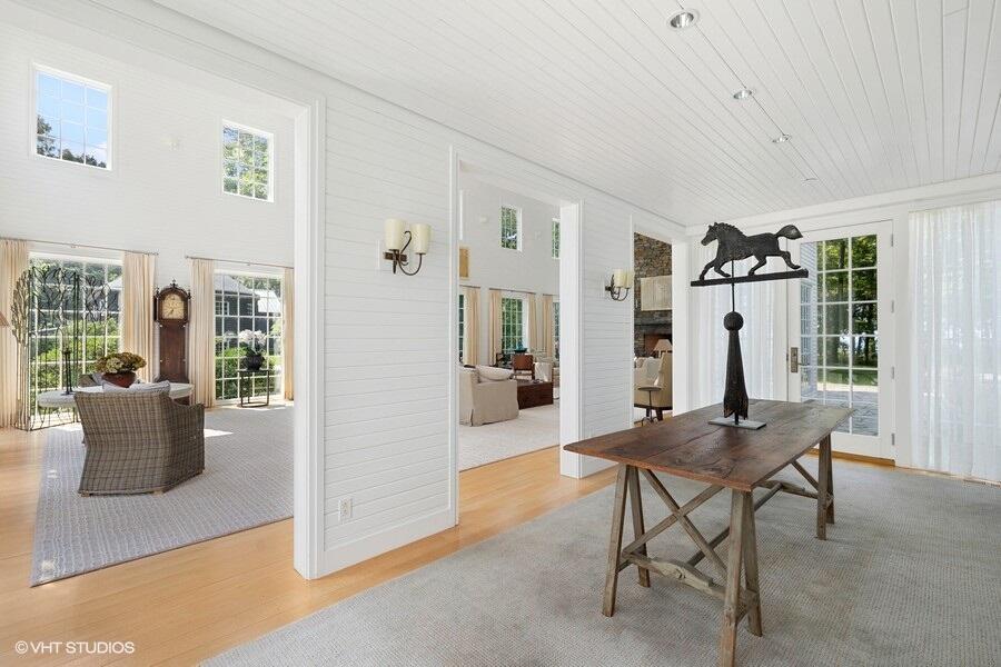 Lakeside, Michigan, 49116, United States, 3 Bedrooms Bedrooms, ,8 BathroomsBathrooms,Residential,For Sale,1785072