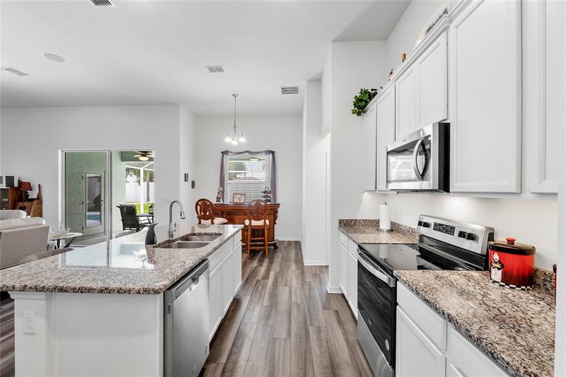 Port St Lucie, Florida, 34953, United States, 4 Bedrooms Bedrooms, ,3 BathroomsBathrooms,Residential,For Sale,1905925