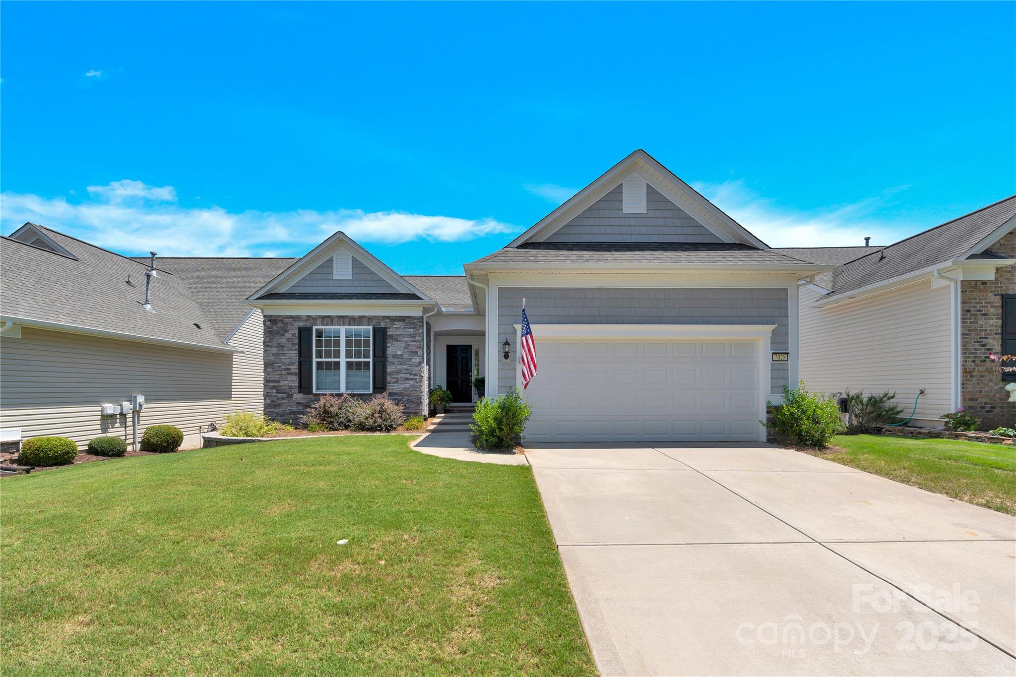 Fort Mill, South Carolina, 29707, United States, 3 Bedrooms Bedrooms, ,3 BathroomsBathrooms,Residential,For Sale,1901916