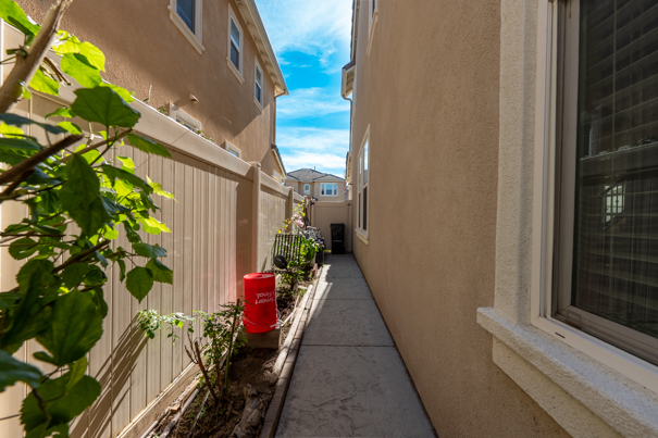 Ontario, California, 91762, United States, 3 Bedrooms Bedrooms, ,3 BathroomsBathrooms,Residential,For Sale,2013085