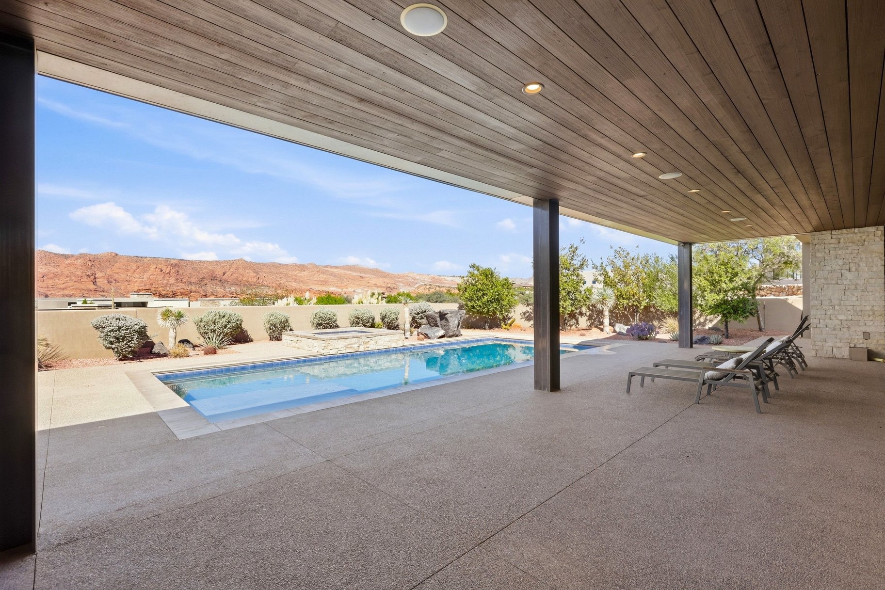  Warm Desert Modern Single Level Living in the Gated side of the Ledges Course - 物件實景