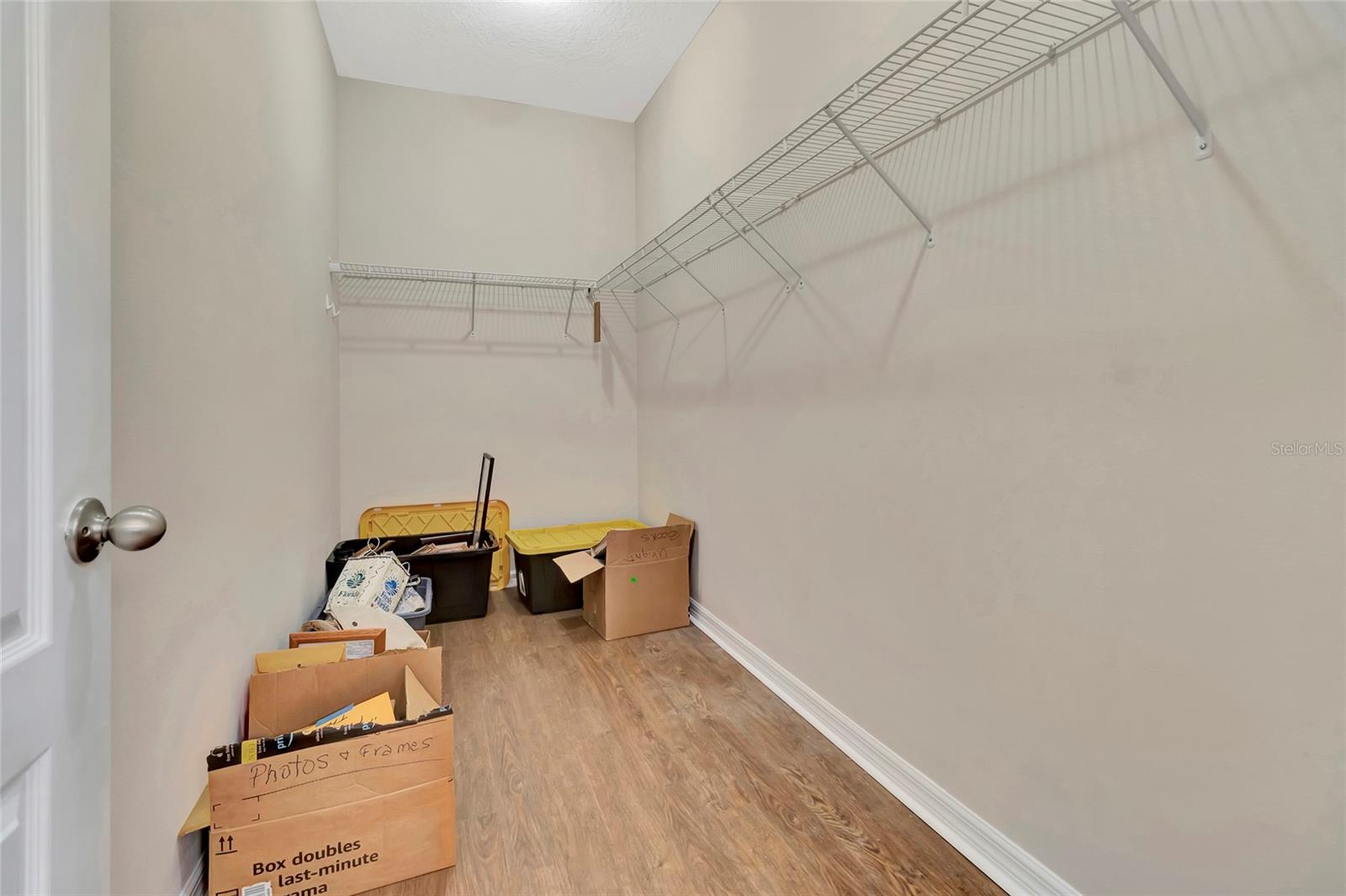 CLERMONT, Florida, 34711, United States, 4 Bedrooms Bedrooms, ,3 BathroomsBathrooms,Residential,For Sale,1987535