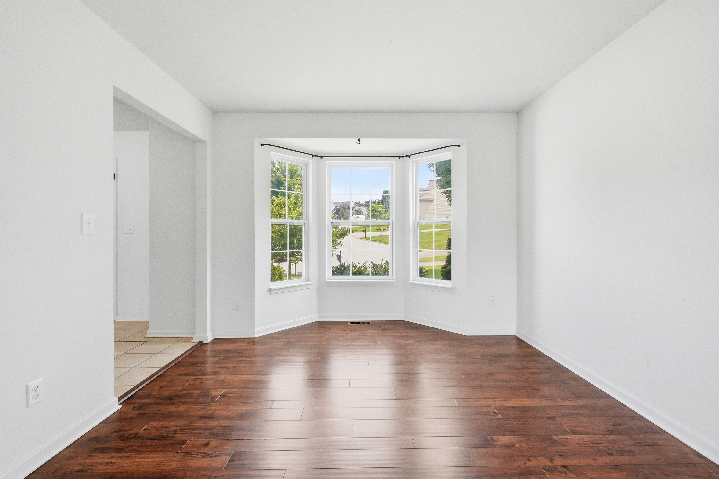  203 Brookfield Hills Court, Louisville, KY 40245 - 物件實景