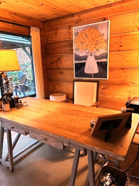 West Jefferson, North Carolina, 28694, United States, 2 Bedrooms Bedrooms, ,2 BathroomsBathrooms,Residential,For Sale,1986104