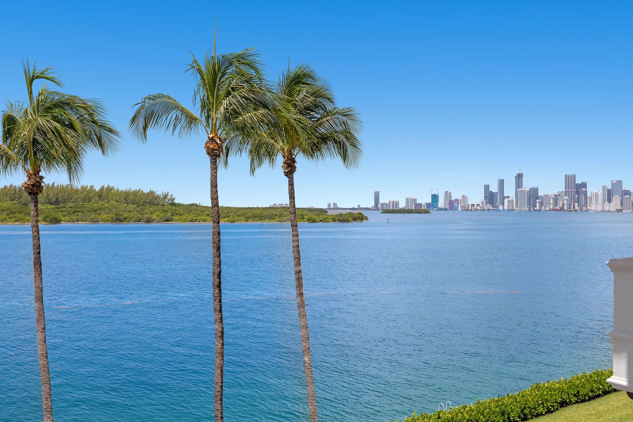  2432 Fisher Island Dr, Miami Beach, FL, 33109 - 物件實景