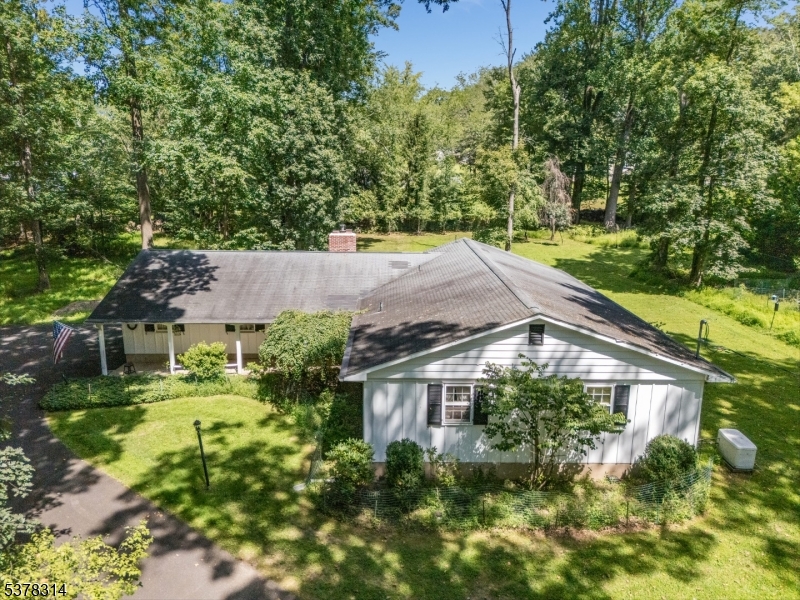 Raritan Twp., New Jersey, 08822, United States, 3 Bedrooms Bedrooms, ,2 BathroomsBathrooms,Residential,For Sale,1917160